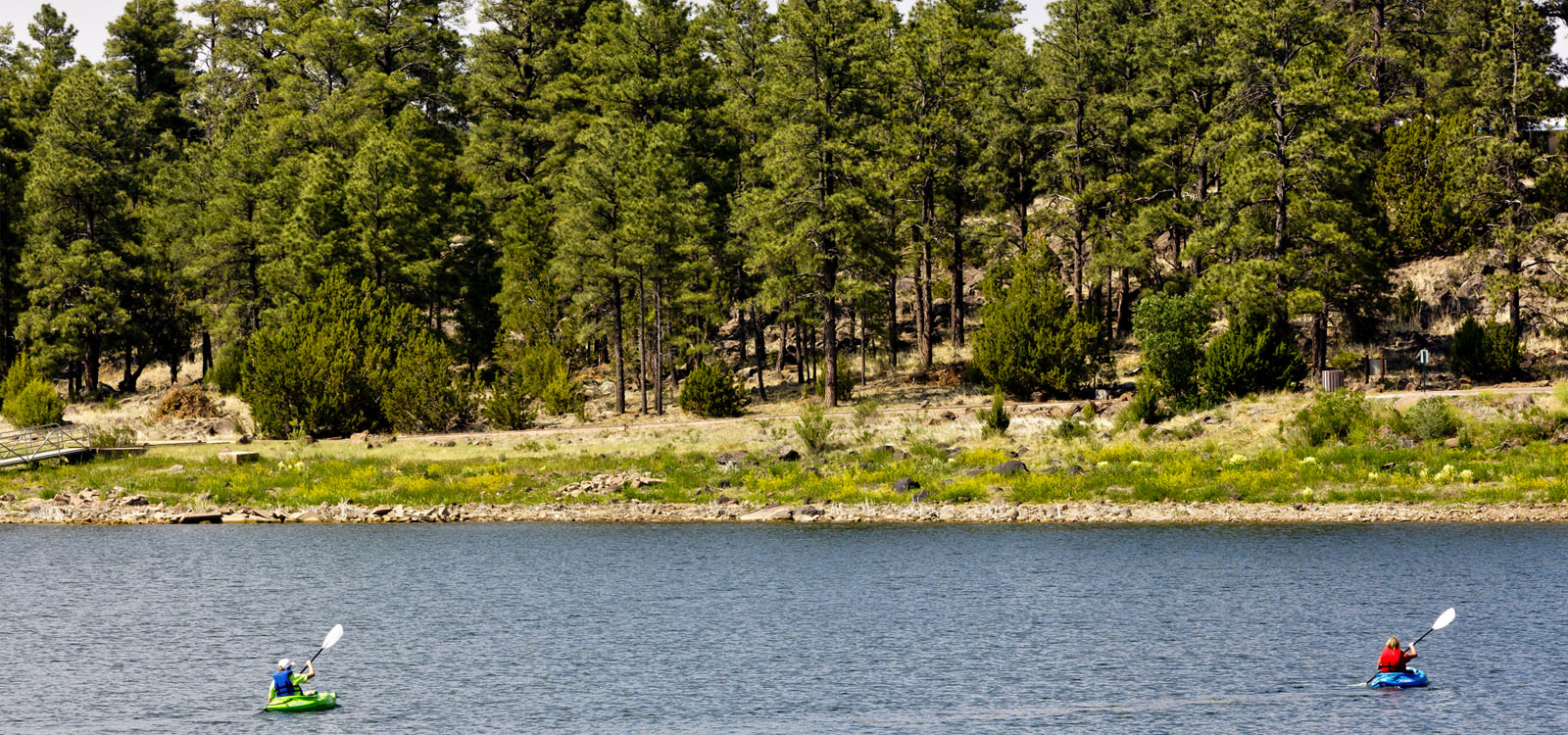 Kayakers on the water at Fool Hollow Lake Recreation Area