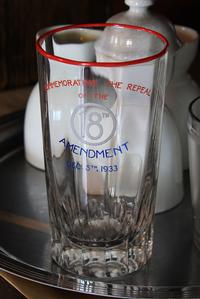 A pint glass
